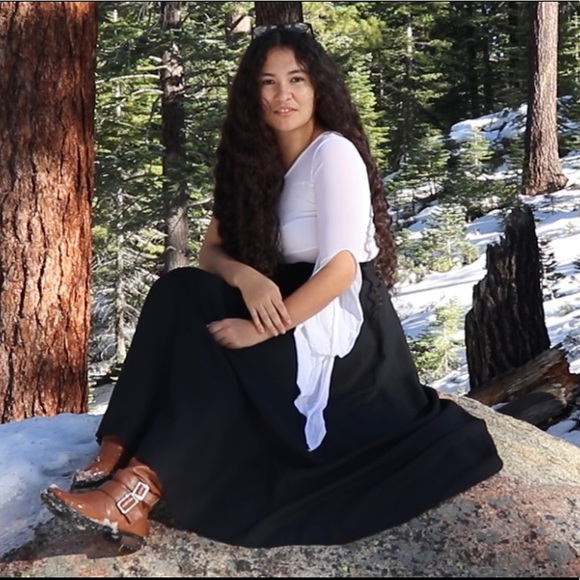 Meet your Posher, Maria - Picture 1 of 1